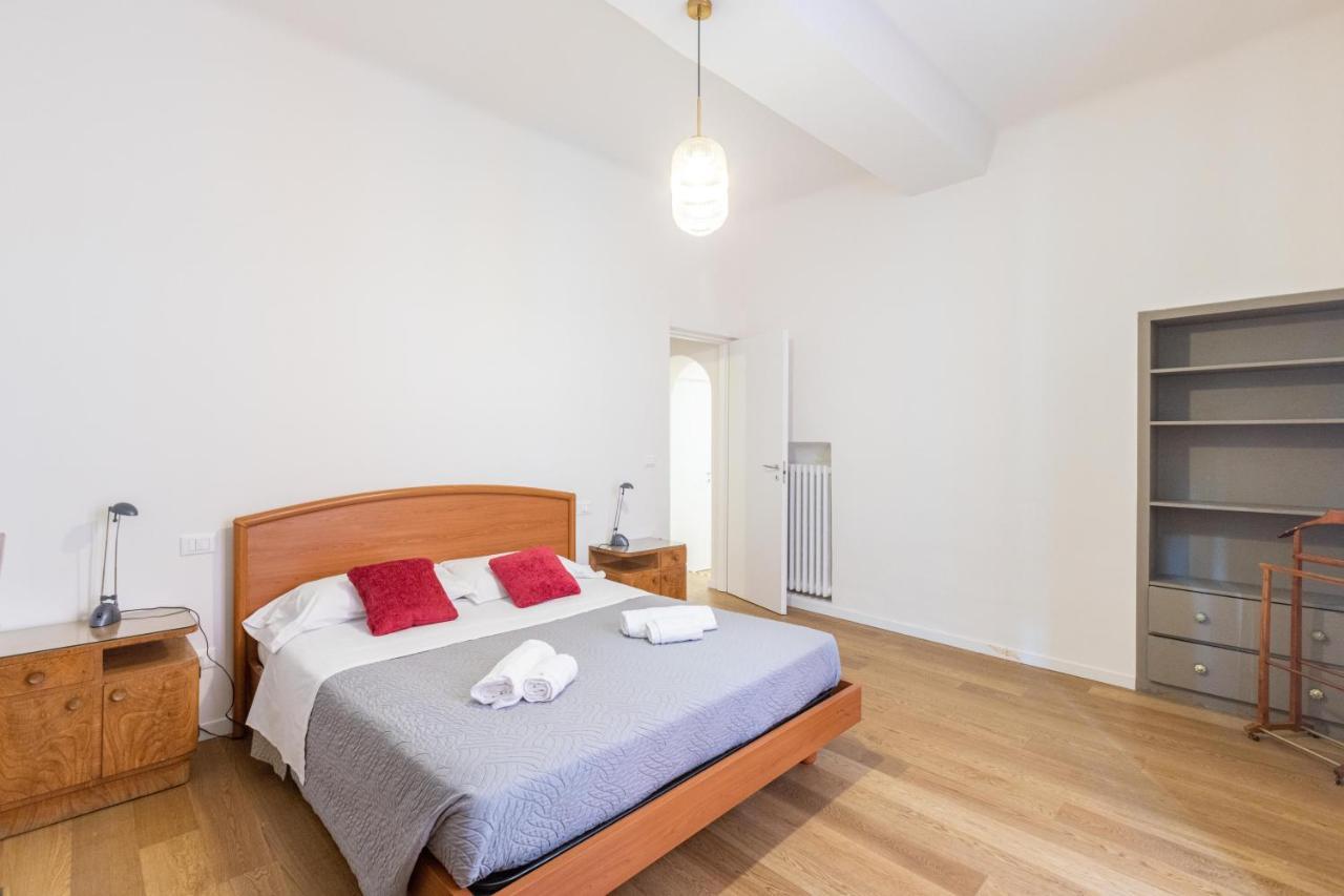 Simon, Bologna By Short Holidays מראה חיצוני תמונה
